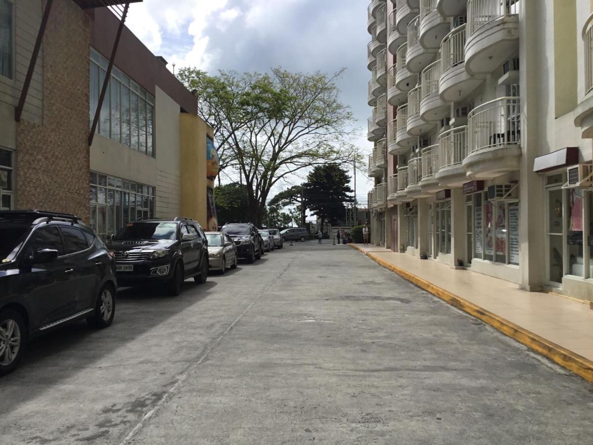 Condo With Free Swimming Pool & Viewing Deck Tagaytay City Ngoại thất bức ảnh