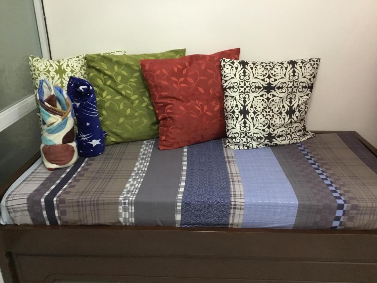 Condo With Free Swimming Pool & Viewing Deck Tagaytay City Ngoại thất bức ảnh
