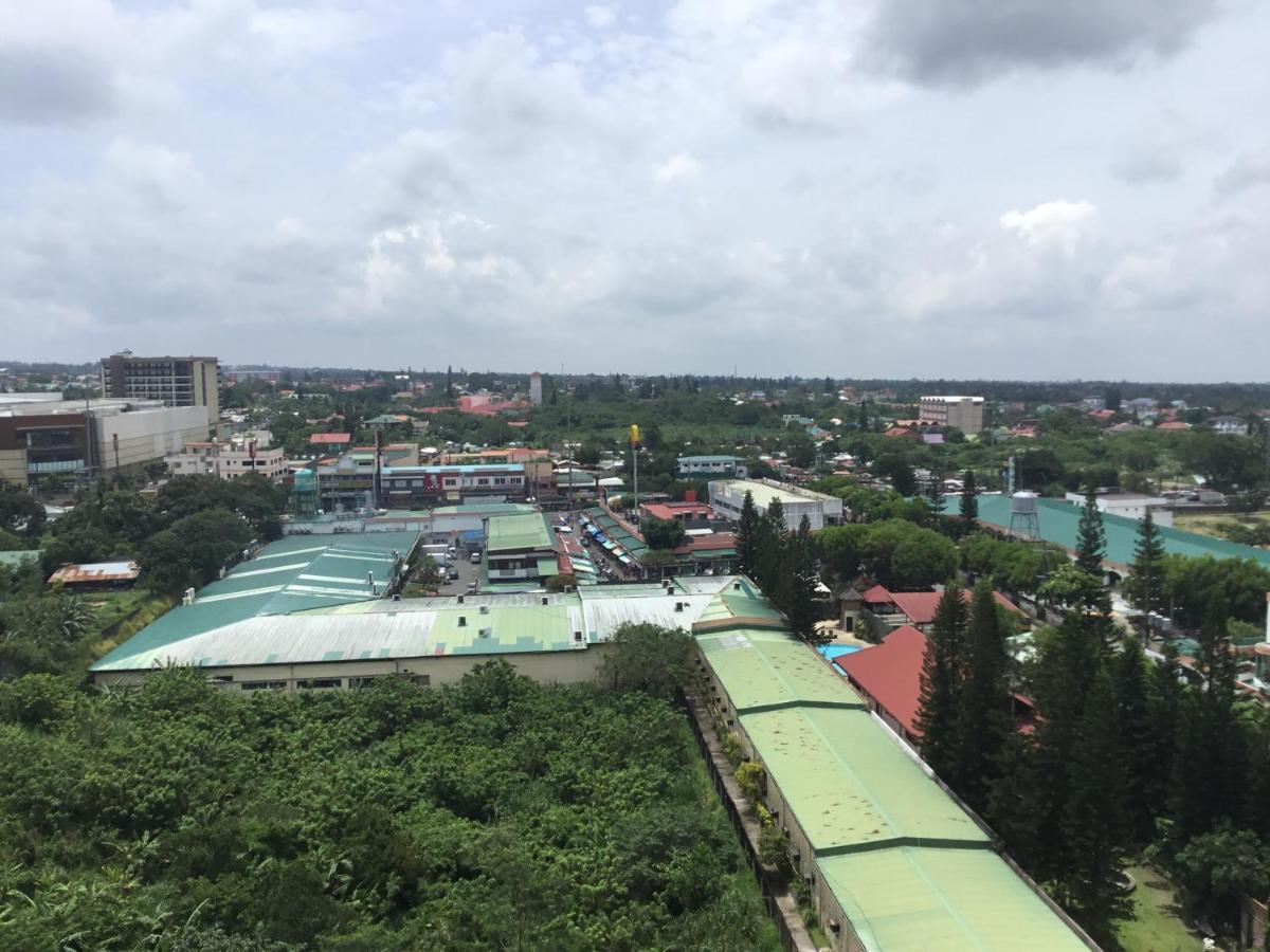 Condo With Free Swimming Pool & Viewing Deck Tagaytay City Ngoại thất bức ảnh
