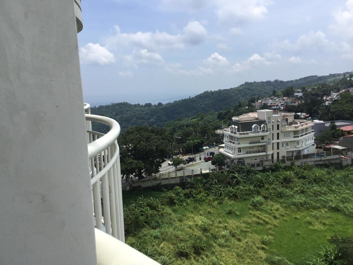 Condo With Free Swimming Pool & Viewing Deck Tagaytay City Ngoại thất bức ảnh